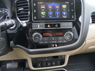 Mitsubishi Outlander Instyle Pluss 4WD 2.0 110kW