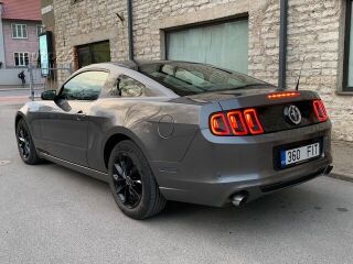 Ford Mustang 3.7 224kW