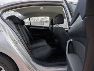 Volkswagen Passat B8 1.8 R4 TSI 132kW