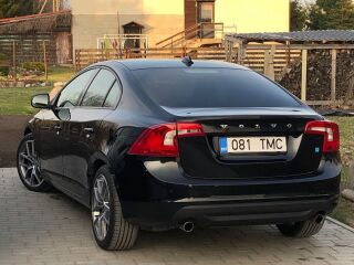 Volvo S60 D5 2.4 151kW