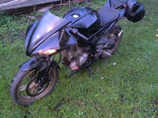 Yamaha YZF - R125