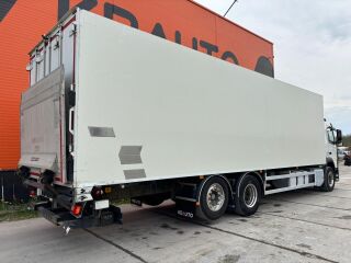 Volvo FM 370 6x2*4 278kW