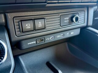 Toyota Land Cruiser SUV 2.8 D-4D Legend Technology 2.8 151кВ
