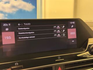 Citroen C4 Shine PureTech 130 AT8 1.2 96kW