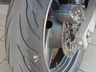 Kawasaki ZZ - R 600 E 72kW