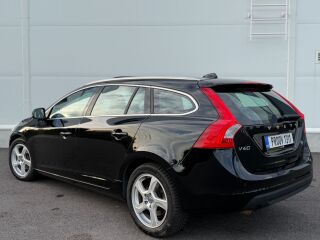 Volvo V60 SUMMUM D3 2.0 120kW