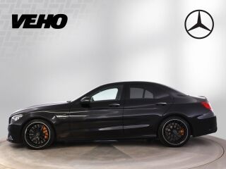 Mercedes-Benz C 63 AMG S 4.0 V8 Biturbo 375kW