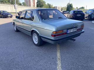 BMW 525 2.5 110кВ