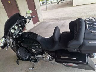 Harley-Davidson Electra Glide Electra Glide Ultra classik FLHTCUSE 66kW