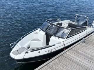Yamarin Cross 75 BR Yamaha F300