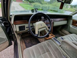 Lincoln Continental tehasest 2.4 TD 85kW