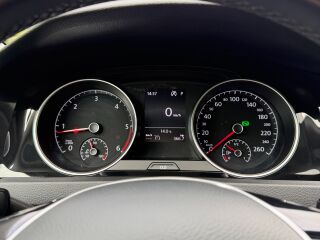 Volkswagen Golf 1.6 85kW