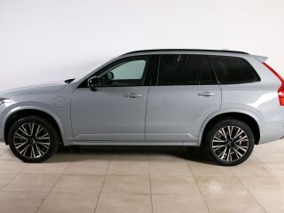 Volvo XC90 AWD ULTIMATE DARK 7 LUXURY XENIUM FULL 2.0 T8 Long Range Plug-In-Hybrid 335kW