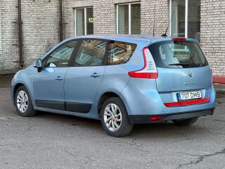 Renault Grand Scenic Long 7 1.9 R4 Diesel 96kW