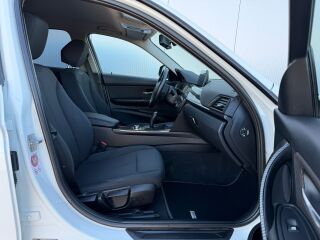 BMW 320 2.0 135kW