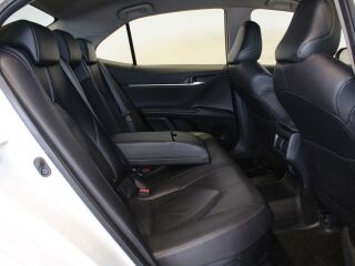 Toyota Camry Luxury Business 2.5 131кВ