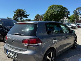 Volkswagen Golf 2.0 81kW