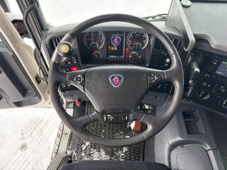 Scania P320 6x2*4 235kW