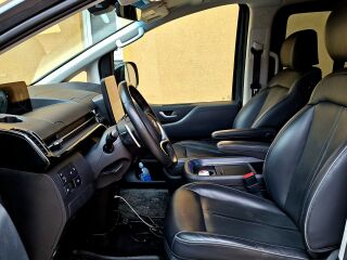 Hyundai Staria 4x4 Premium 2.2 130kW