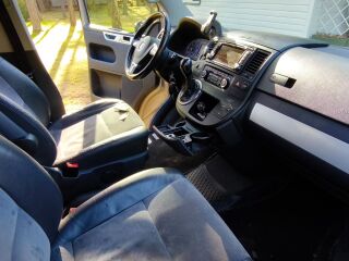 Volkswagen Multivan Highline nelikvedu 2.0 132кВ