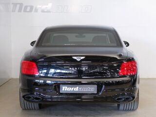 Bentley Flying Spur Hybrid 2.9 575kW