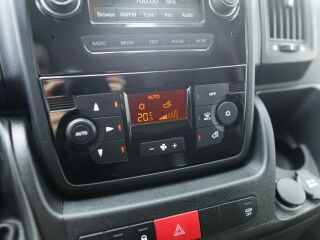 Peugeot Boxer Facelift Bussines Package 2.0 96kW