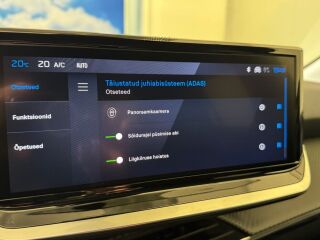 Peugeot 208 Allure Hybrid 100 e-DCS6 1.2 74kW