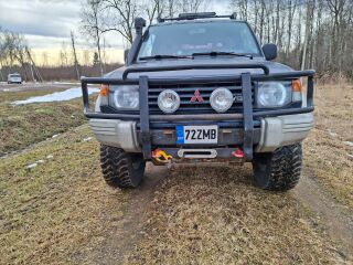 Mitsubishi Pajero 3.5 V6 153kW