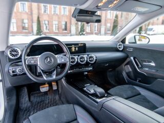 Mercedes-Benz CLA 200 Coupe AMG Line 2.0 110кВ