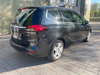 Opel Zafira Sport Tourer 2.0 R4 TDCI 121kW