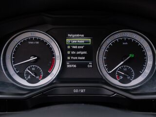 Skoda Superb 2.0 140кВ