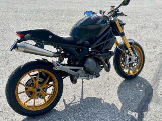 Ducati Monster 1100 S 66kW