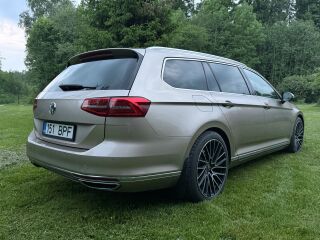 Volkswagen Passat Executive 2.0 176кВ