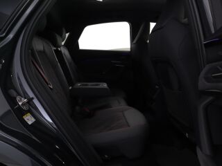 Audi Q5 Sportback S Line Quattro 2.0 R4 150кВ