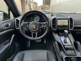 Porsche Cayenne E-Hybrid Facelift 3.0 V6 245кВ
