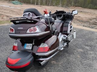 Honda Gold Wing 1800 B6 87кВ
