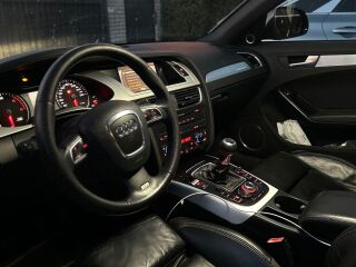 Audi A4 B8 3.0 V6 176kW