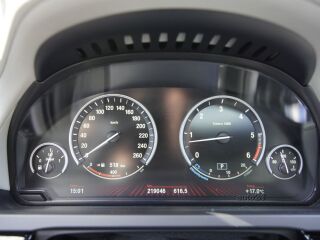 BMW 740 Individual XDRIVE 3.0 225kW