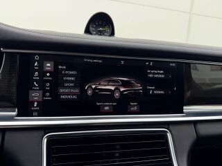 Porsche Panamera 4 E-Hybrid Sports Chrono 2.9 V6 340кВ