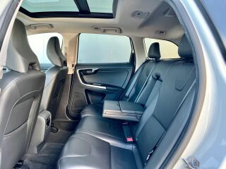 Volvo XC60 AWD Summum 2.4 D4 140kW