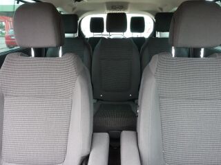 Peugeot 5008 Style Facelift 1.6 R4 HDi 84kW