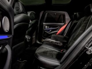 Mercedes-Benz E 300 AMG 4-MATIC 2.0 143kW