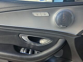 Mercedes-Benz E 220 AMG Styling 2.0 143кВ