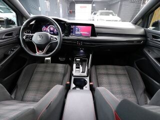Volkswagen Golf GTI 2.0 180кВ