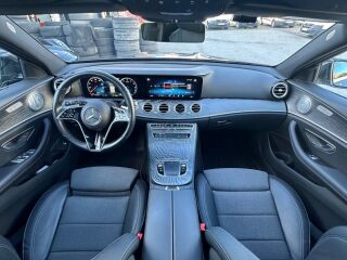 Mercedes-Benz E 300 de T AMG 2.0 143kW