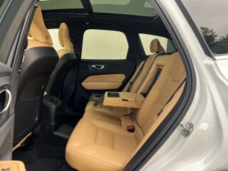 Volvo XC60 AWD Luxury Inscription FaceLift MY22 2.0 T6 Recharge Twin Engine Plug-in-Hybrid 251kW