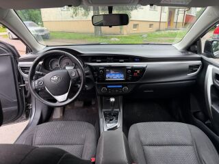 Toyota Corolla 1.6 97kW
