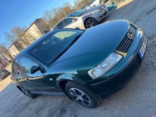 Volkswagen Passat 1.6 R4 74kW