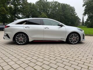 Kia ProCeed GT 1.6 150kW