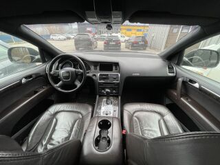 Audi Q7 QUATTRO 6-IK 3.0 V6 TDI 171kW